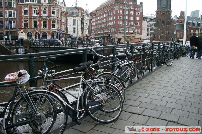 Amsterdam
Mots-clés: Amsterdam