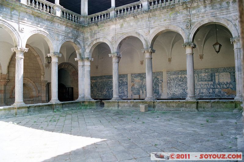 Viseu
Mots-clés: Eglise