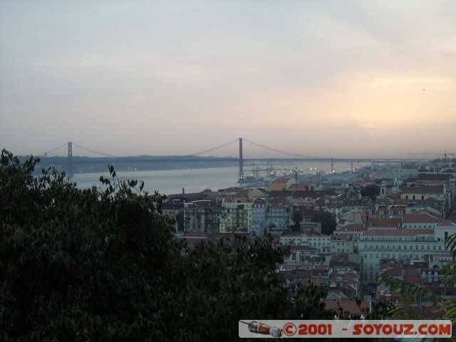 Ponte 25 de Abril
