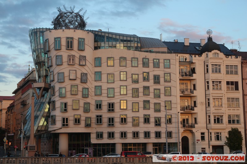 Prague - Tancici dum
Mots-clés: CZE geo:lat=50.07573321 geo:lon=14.41368699 geotagged Hlavn&Atilde;&shy; m&Auml;�sto Praha Ko&Aring;&iexcl;&Atilde;&shy;&Aring;�e Prager Neustadt R&Atilde;&copy;publique Tch&Atilde;&uml;que patrimoine unesco Nove Mesto Tancici dum Architecture sunset