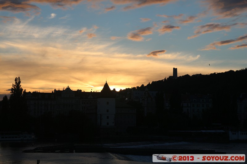 Prague - Nove Mesto
Mots-clés: CZE geo:lat=50.07679357 geo:lon=14.41410542 geotagged Hlavn&Atilde;&shy; m&Auml;�sto Praha Ko&Aring;&iexcl;&Atilde;&shy;&Aring;�e Prager Neustadt R&Atilde;&copy;publique Tch&Atilde;&uml;que patrimoine unesco Nove Mesto sunset Riviere Nuages