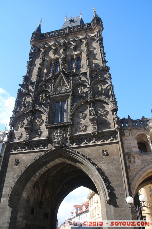 Prague - Namesti Republiky - Prasna brana
Mots-clés: Brno-m&Auml;�sto CZE geo:lat=50.08696282 geo:lon=14.42836994 geotagged Prag R&Atilde;&copy;publique Tch&Atilde;&uml;que Vinohrady patrimoine unesco Namesti Republiky Prasna brana chateau