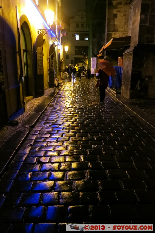 Prague by Night - Tynska
Mots-clés: CZE geo:lat=50.08781057 geo:lon=14.42235321 geotagged HlavnÃ­ mÄ�sto Praha KoÅ¡Ã­Å�e Prag RÃ©publique TchÃ¨que Nuit patrimoine unesco Tynska Stare Mesto