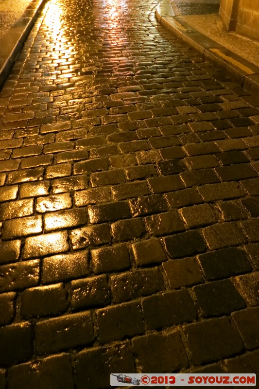 Prague by Night - Tynska
Mots-clés: CZE geo:lat=50.08781057 geo:lon=14.42235321 geotagged HlavnÃ­ mÄ�sto Praha KoÅ¡Ã­Å�e Prag RÃ©publique TchÃ¨que Nuit patrimoine unesco Tynska Stare Mesto