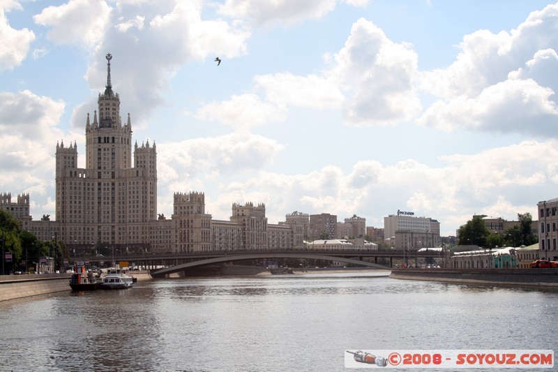 Moscou - Batiment Kotelnicheskaya
Mots-clés: Riviere 7 sisters Communisme