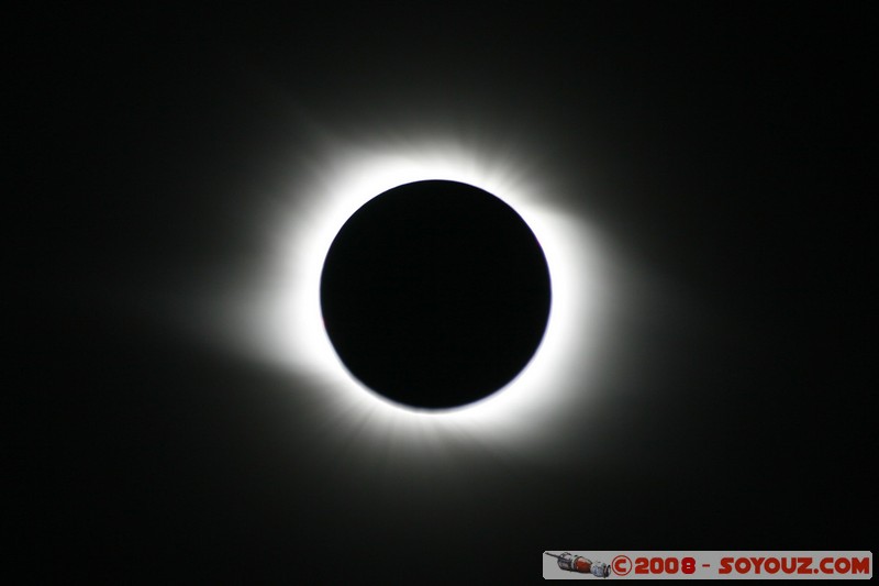 Eclipse de Soleil 2008 - Couronne
Mots-clés: Eclipse Astronomie