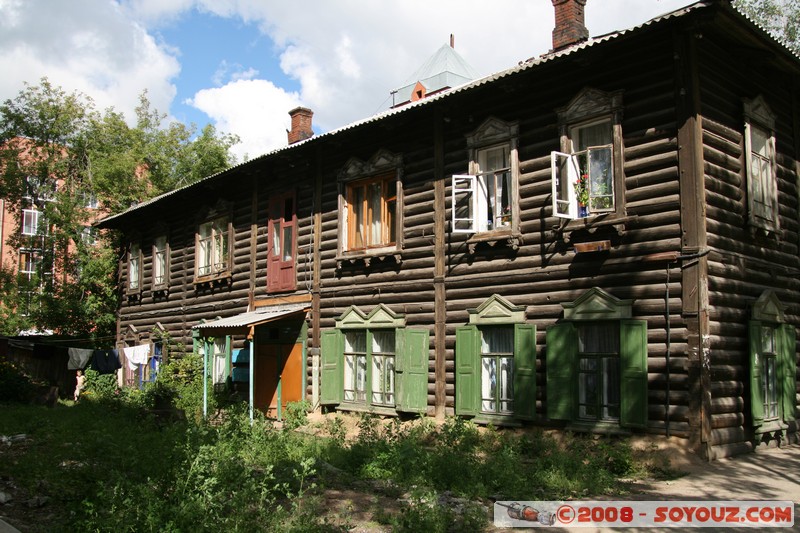Tomsk - Maison en bois sur Krasnoarmeiskaia oul
Mots-clés: Bois