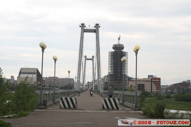 Krasnoiarsk - Pont pour l'ile Tatyshiy
