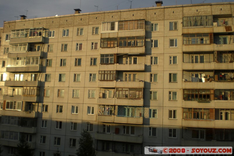 Krasnoiarsk - Logements
Mots-clés: Communisme