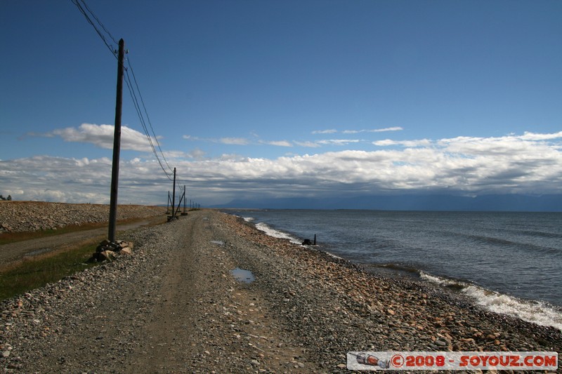 Nizhneangarsk - la plage et le lac Baikal
Mots-clés: plage Lac
