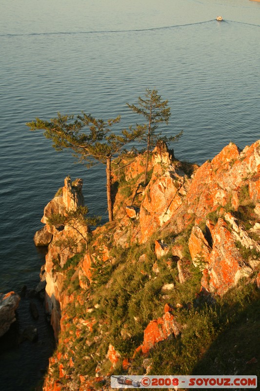 Olkhon - Khuzir - Sunset time
Mots-clés: sunset Lac