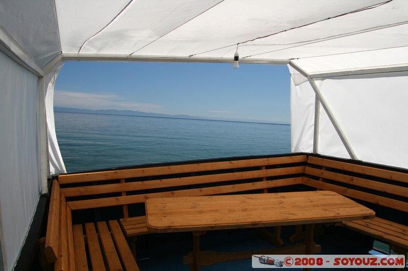 Olkhon - Uzury
Mots-clés: bateau Lac