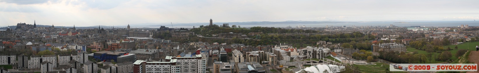 Edinburgh - Panorama from Holyrood Park
Queen's Dr, Edinburgh, City of Edinburgh EH8 8, UK
Mots-clés: Parc panorama Edinburgh Castle Scottish Parliament