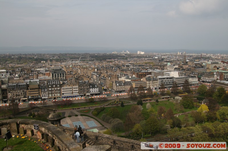 View from Edinburgh Castle - Princes Street Gardens
Johnston Terrace, Edinburgh, City of Edinburgh EH1 2, UK
Mots-clés: Edinburgh Castle Parc patrimoine unesco