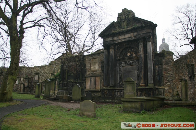 Edinburgh - Greyfriars cemetery
Forrest Hill, Edinburgh, City of Edinburgh EH1 2, UK
Mots-clés: cimetiere