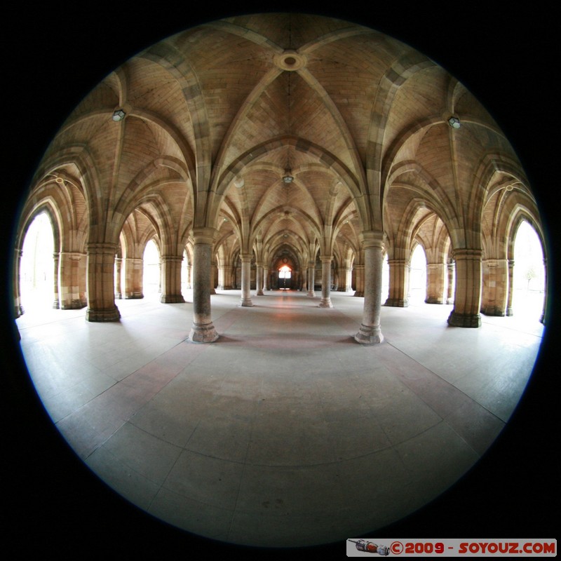 University of Glasgow
Eriskay Rd, Glasgow, Glasgow City G12 8, UK
Mots-clés: universit Fish eye