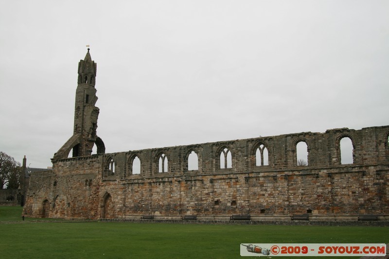 St Andrews Cathedral
The Pends, Fife KY16 9, UK
Mots-clés: Eglise Ruines Moyen-age
