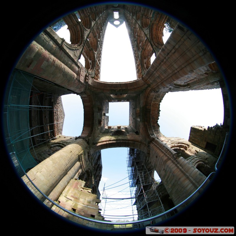 The Scottish Borders - Jedburgh Abbey
Abbey Close, the Scottish Borders, The Scottish Borders TD8 6, UK
Mots-clés: Eglise Ruines Fish eye