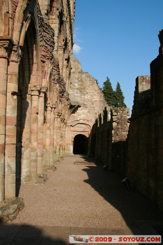 The Scottish Borders - Jedburgh Abbey
Candngate, the Scottish Borders, The Scottish Borders TD8 6, UK
Mots-clés: Eglise Ruines