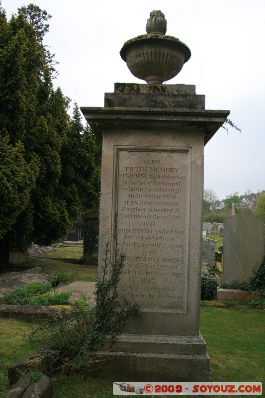 The Scottish Borders - Melrose Abbey
Cloisters Rd, the Scottish Borders, The Scottish Borders TD6 9, UK
Mots-clés: Eglise Ruines cimetiere