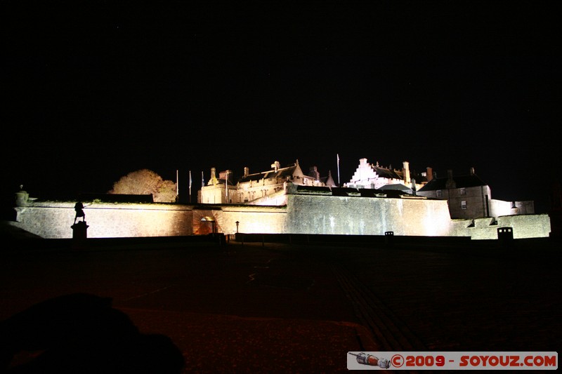 Stirling Castle by Night
Ballengeich Pass, Stirling FK8 1, UK
Mots-clés: chateau Nuit Moyen-age