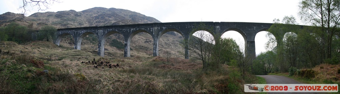 Highland - Glenfinnan Viaduct (Harry Potter bridge) 
Glenfinnan, Highland, Scotland, United Kingdom
Mots-clés: Pont Movie location Harry Potter