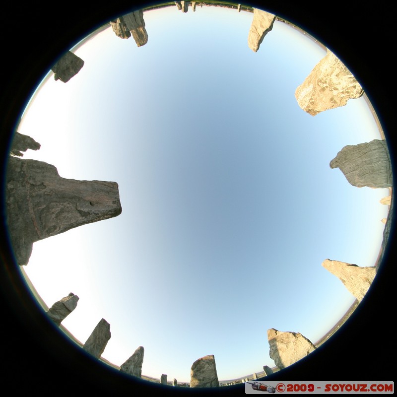 Hebridean Islands - Lewis - Callanish Standing Stones
Callanish, Western Isles, Scotland, United Kingdom
Mots-clés: Megalithique prehistorique Fish eye Insolite sunset