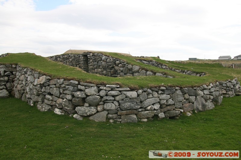 Hebridean Islands - Lewis - Arnol Blackhouse in ruins
Arnol, Western Isles, Scotland, United Kingdom
Mots-clés: Blackhouse Ruines