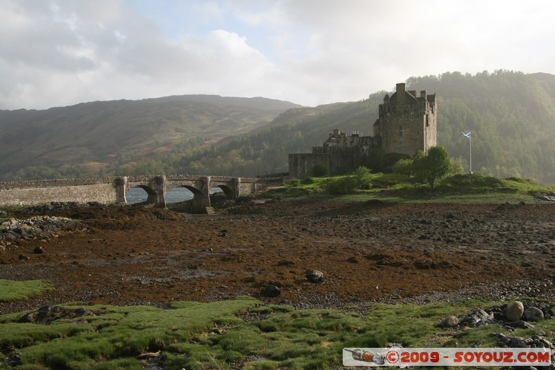 Highland - Eilan Donan Castle
Castle used in Highlander
Dornie, Highland, Scotland, United Kingdom
Mots-clés: chateau Movie location Eilan Donan Castle Highlander Lac