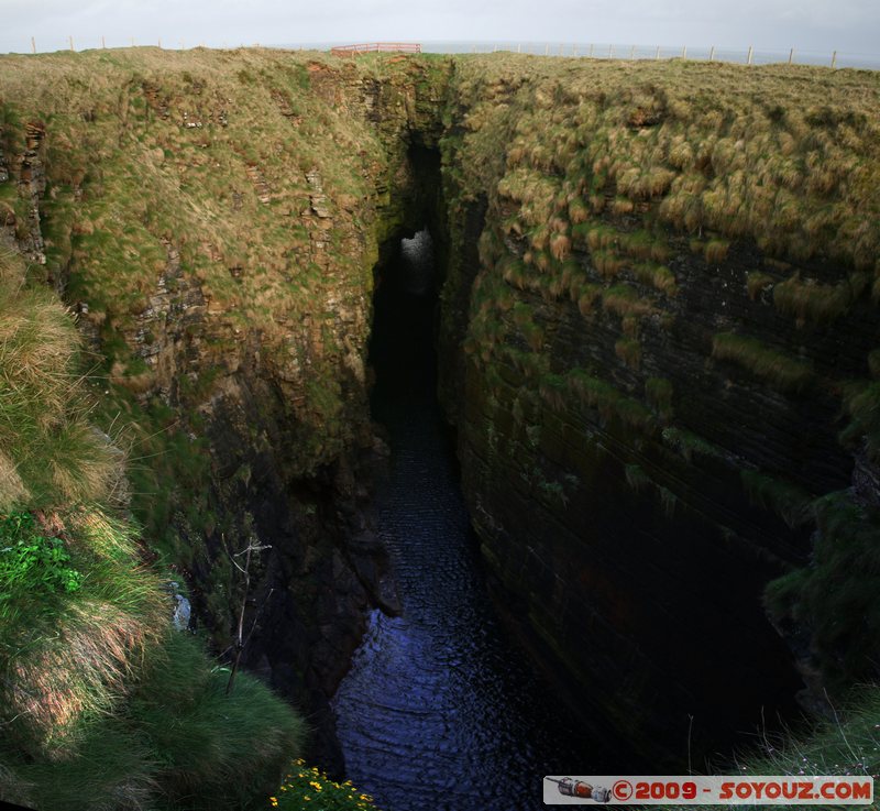 Orkney - Skaill - The Gloup
