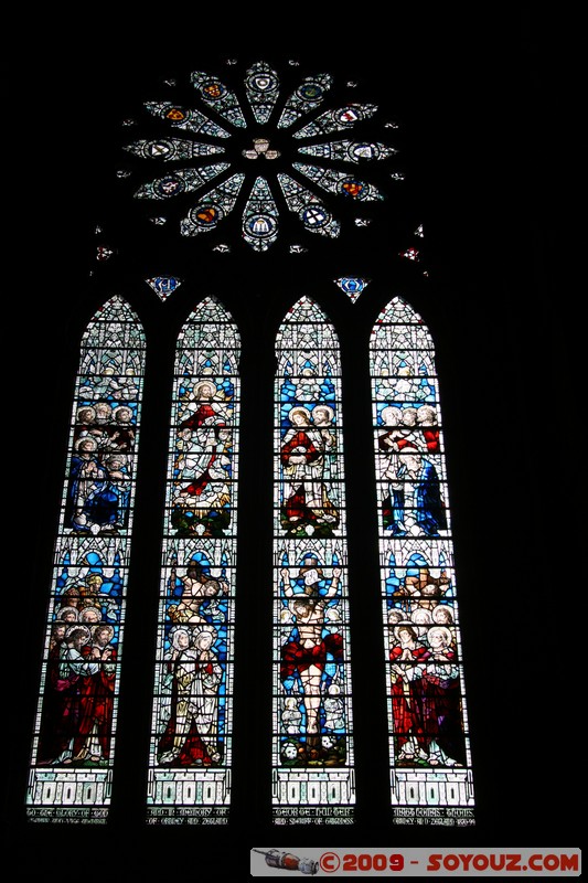 Orkney - Kirkwall - St Magnus Cathedral - Stained glass
Mots-clés: Eglise Vitrail Moyen-age