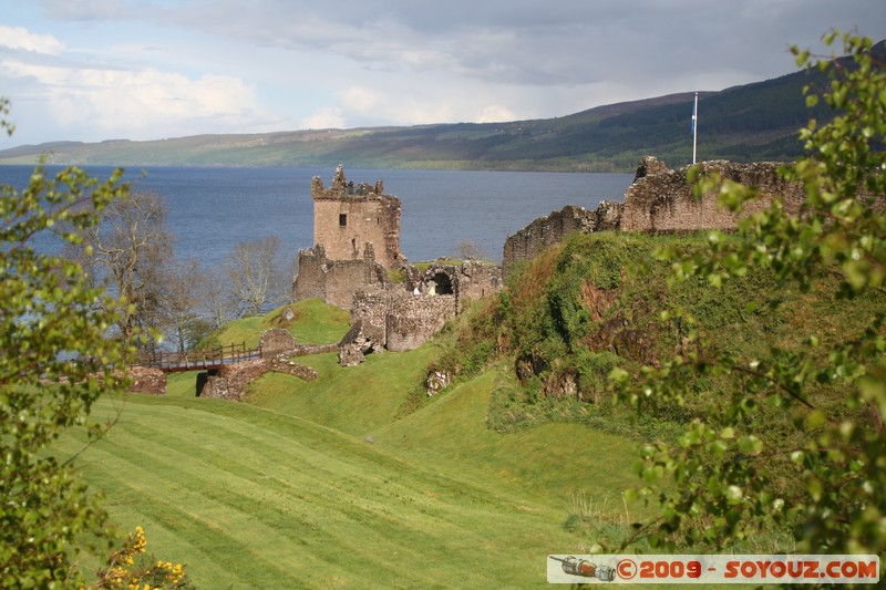 Loch Ness - Urquhart Castle
Drumnadrochit, Highland, Scotland, United Kingdom
Mots-clés: chateau Ruines Moyen-age Lac Urquhart Castle Loch Ness