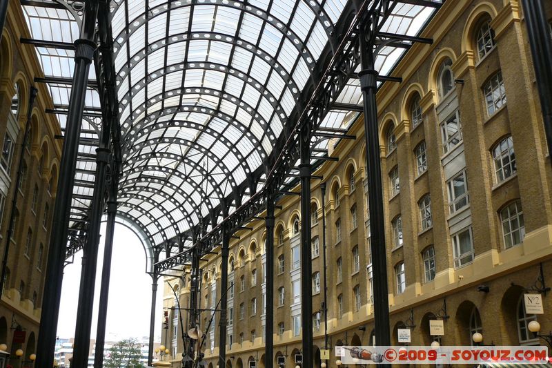 London - Southwark - Hay's Galleria
Hays Ln, Camberwell, Greater London SE1 2, UK
Mots-clés: Hay's Galleria