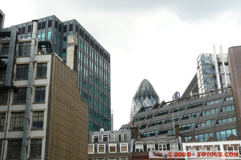 London - The City
French Ordinary Ct, City of London, EC3N 3, UK
Mots-clés: the Gherkin