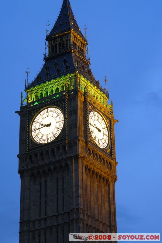 London - Westminster - Big Ben at Dusk
St Margaret St, Westminster, London SW1A 2, UK
Mots-clés: Big Ben Horloge patrimoine unesco Nuit Palace of Westminster