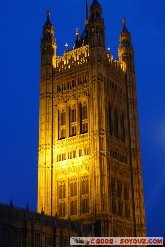 London - Palace of Westminster by Night
St Margaret St, Westminster, London SW1A 2, UK
Mots-clés: Nuit patrimoine unesco Palace of Westminster