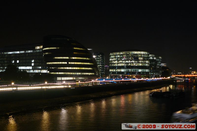 London - Tower Hamlets - City Hall and More London by Night
A100, Finsbury, Greater London SE1 2, UK
Mots-clés: Nuit More London City Hall (The Egg) Riviere thames
