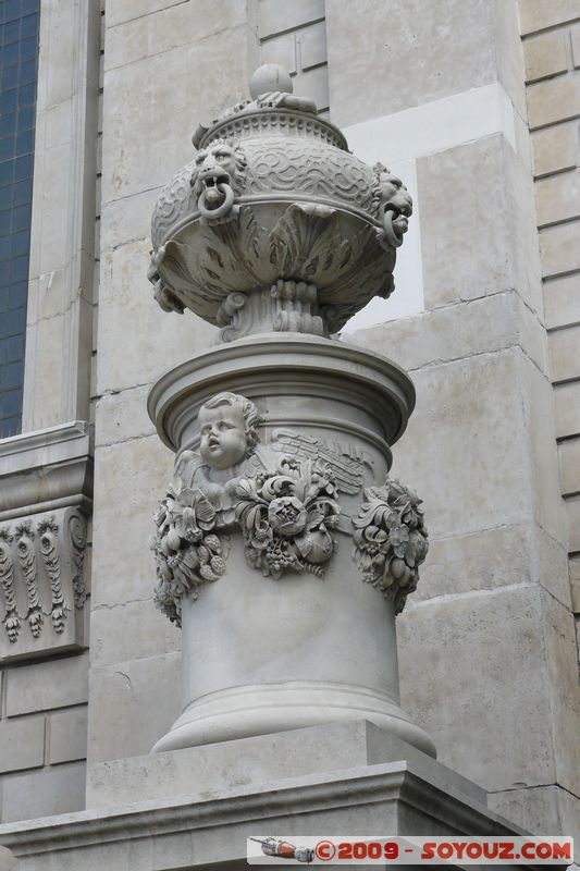 London - The City - St Paul's Cathedral
Cannon St, City of London, EC4N 5, UK
Mots-clés: Eglise St Paul's Cathedral