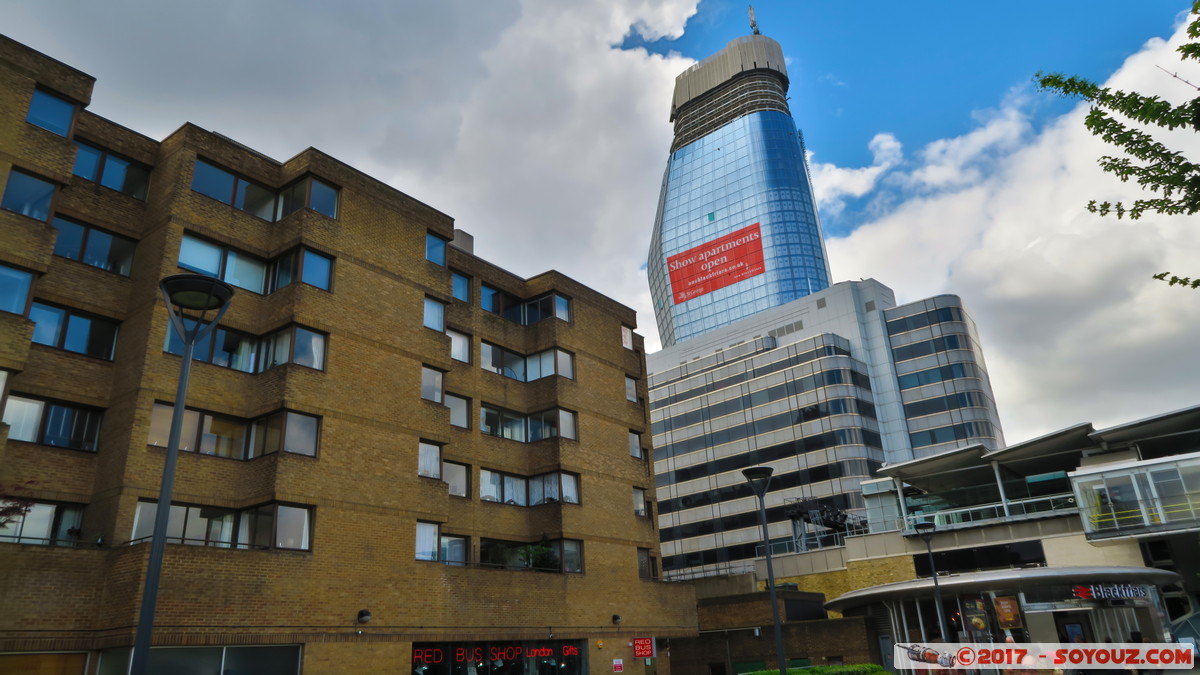 London - Bankside & The Boomerang
Mots-clés: Cathedrals Ward England GBR geo:lat=51.50861100 geo:lon=-0.10208267 geotagged Puddle Dock Royaume-Uni London Londres The Boomerang Hdr skyscraper