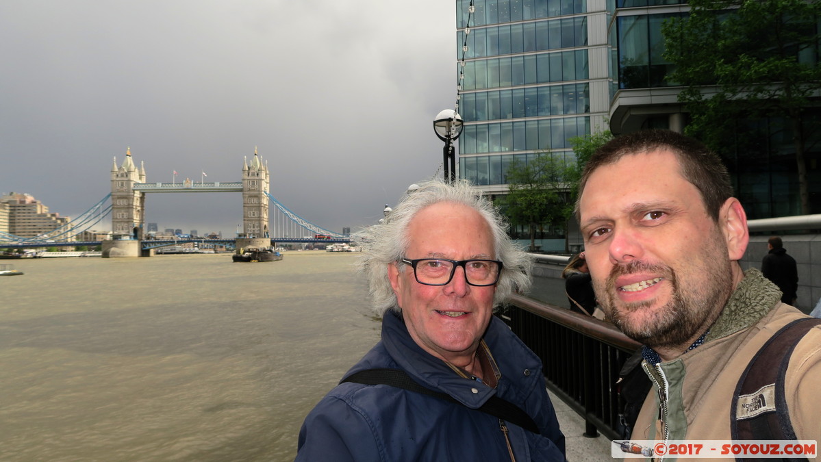 London - Tower Bridge
Mots-clés: England GBR geo:lat=51.50582141 geo:lon=-0.08110526 geotagged Riverside Ward Royaume-Uni Southwark London Londres Riviere thames thamise Tower Bridge Pont