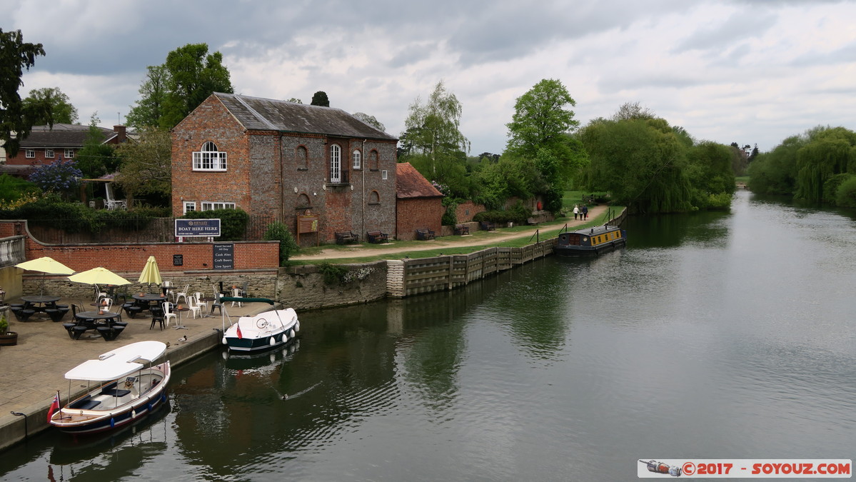 Wallingford - Banks of Thames
Mots-clés: England GBR geo:lat=51.60078827 geo:lon=-1.12067447 geotagged Royaume-Uni Wallingford Oxfordshire Midsomer Riviere