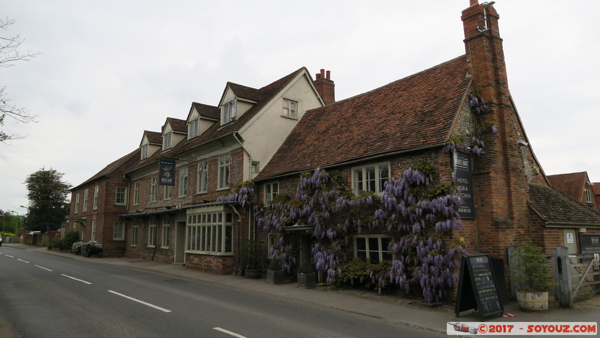 Nettlebed - The White Hart
Mots-clés: England GBR geo:lat=51.57569278 geo:lon=-0.99093704 geotagged Nettlebed Royaume-Uni Oxfordshire Midsomer The White Hart pub