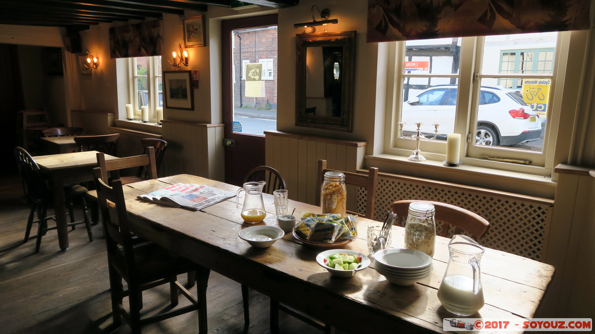 Watlington - The Fat Fox Inn
Mots-clés: England GBR geo:lat=51.64559697 geo:lon=-1.00367591 geotagged Royaume-Uni Watlington Oxfordshire Midsomer pub The Fat Fox Inn