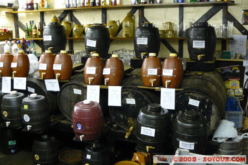 Newton Abbot - Ye Olde Cider Bar
Sandford View, Newton Abbot, Devon TQ12 2, UK
Mots-clés: pub