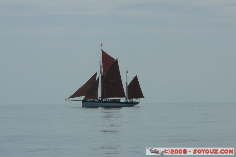 Brixham - Fishing boat
Gillard Rd, Torquay, Torbay TQ5 9, UK (Brixham, England, United Kingdom)
Mots-clés: mer bateau