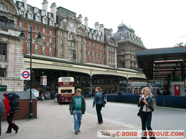 Victoria Station
