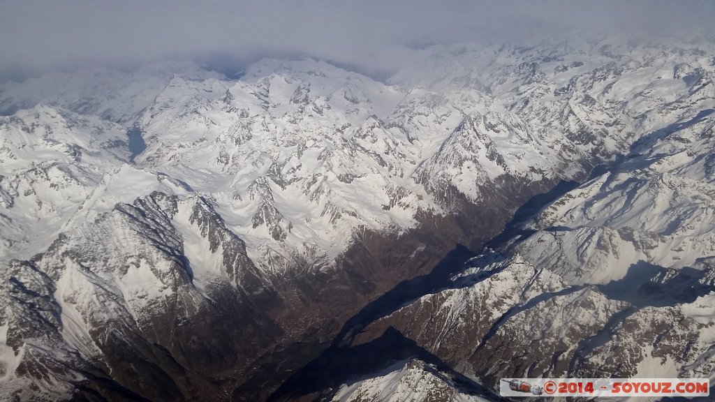 Fly Dubai/Geneve - Italia
Mots-clés: Extrepieraz geo:lat=45.77299265 geo:lon=7.68535180 geotagged ITA Italie Pradiran Valle D'Aosta vue aerienne Montagne Neige