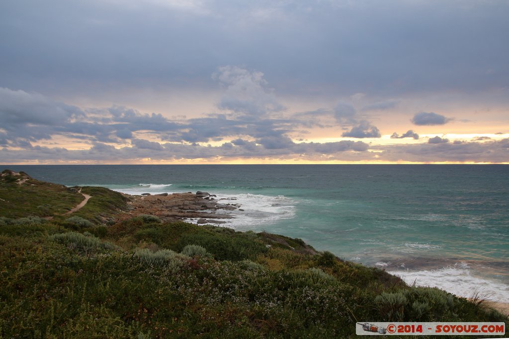 Margaret River - Gnarabup Beach - Sunset
Mots-clés: AUS Australie geo:lat=-34.00258185 geo:lon=114.99743548 geotagged Gnarabup Western Australia Margaret River Gnarabup Beach sunset