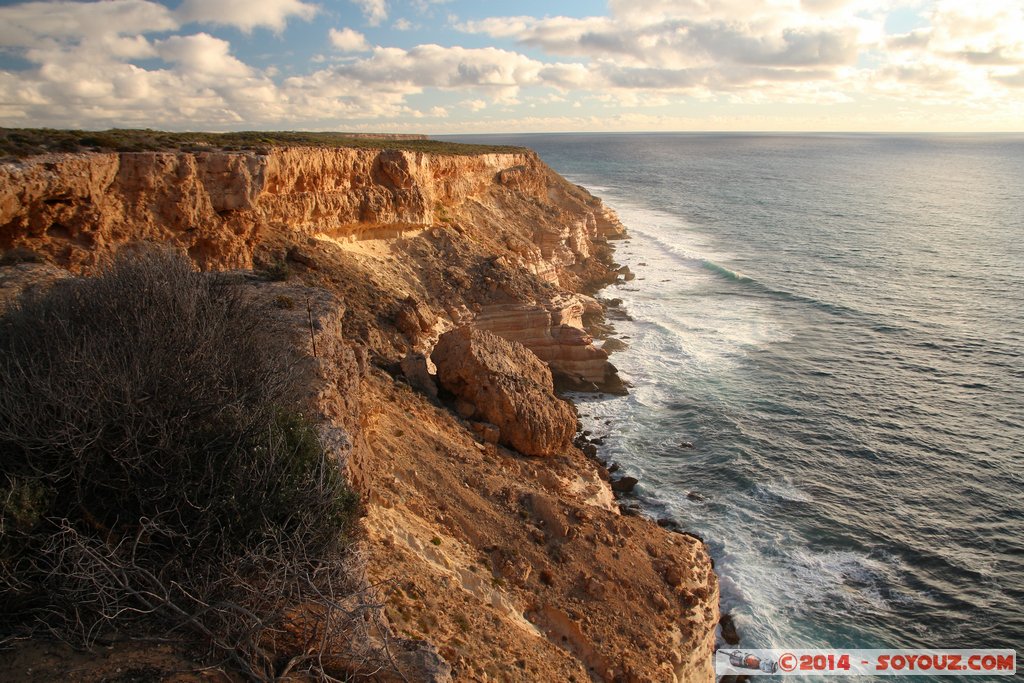 Kalbarri National Park - Natural Bridge
Mots-clés: AUS Australie geo:lat=-27.82881852 geo:lon=114.11082820 geotagged Kalbarri State of Western Australia Western Australia Parc national Natural Bridge mer paysage
