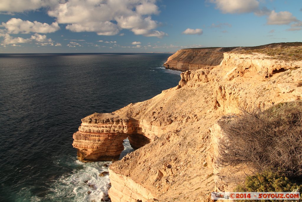 Kalbarri National Park - Natural Bridge
Mots-clés: AUS Australie geo:lat=-27.82886144 geo:lon=114.11084328 geotagged Kalbarri State of Western Australia Western Australia Parc national Natural Bridge mer paysage